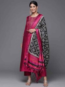 Amazon Varanga Brocade Gota Kurta Set